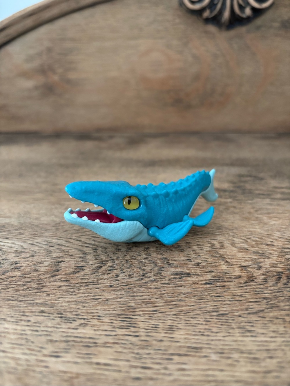 2019 Mattel Imaginext Jurassic World Mosasaurus Egg Mini Dinosaur Toy Figure
